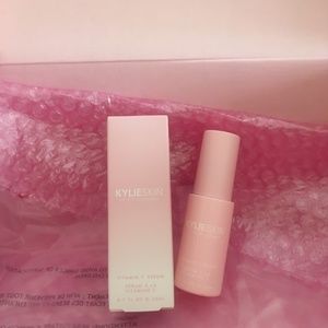 Kylie Skin Vitamin C Serum